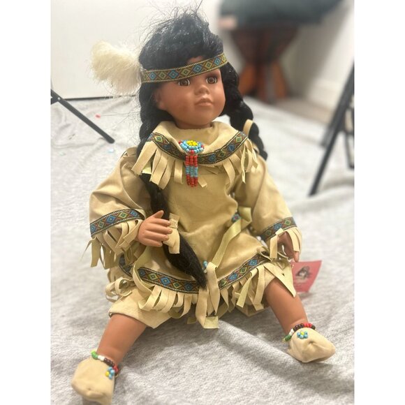 Native American Traditional Doll Setting Style Black Hair Brown Dress - Picture 1 of 10
